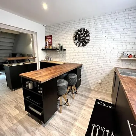 Apartment L'escale Avec Jardin - Coeur De La Rochelle (Charente-Maritime)